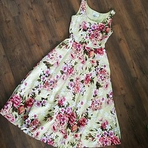 Adrianna Papell dress